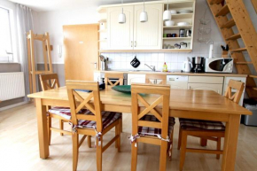 Villa Elsa Wohnung 11, nur 150 m vom Strand entfernt Rerik